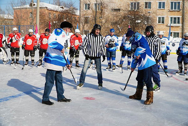 В Кабанском районе Бурятии прошёл турнир по хоккею