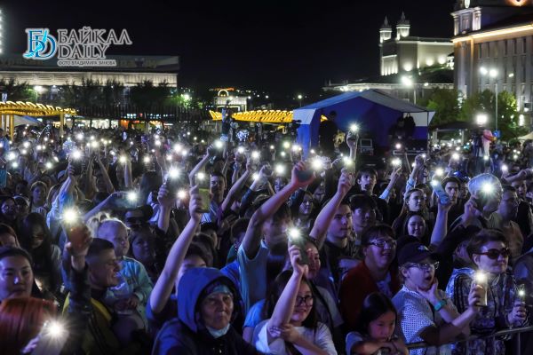 День города в Улан-Удэ завершился праздничным концертом 