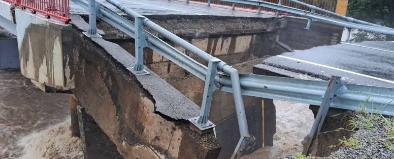 В Бурятии после обрушения моста возбудили уголовное дело о халатности 