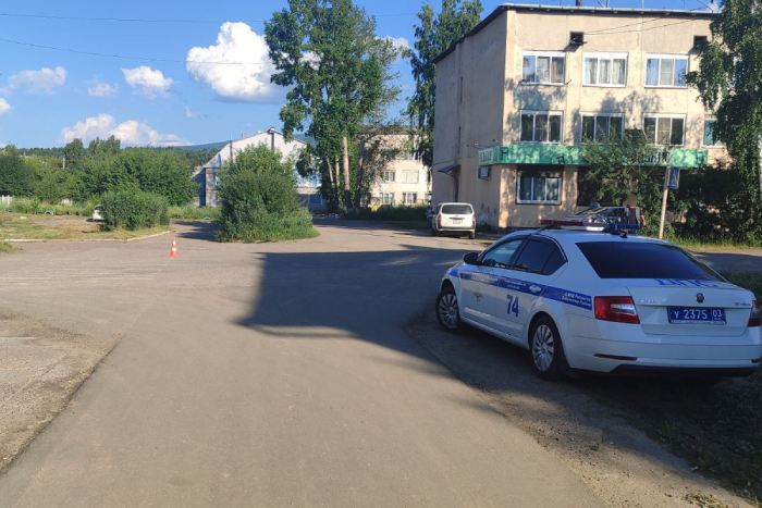 В Бурятии водитель «Пробокса» сбил 20-летнюю девушку