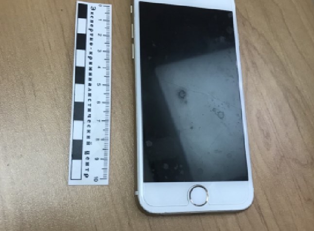 Улан-удэнец украл iPhone в аэропорту Иркутска 