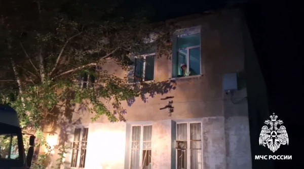 В Улан-Удэ горела квартира в двухэтажном доме