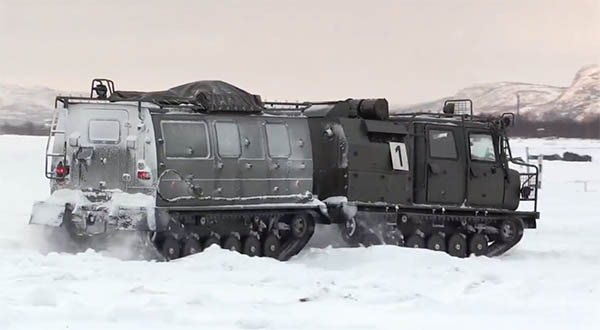 В Бурятии военные осваивают новые снегоболотоходы «Алеут»