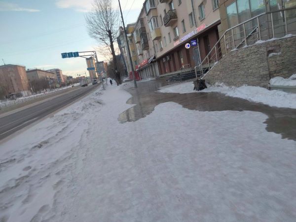 В Улан-Удэ из-под земли хлынула вода