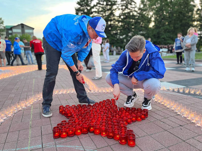 В Иркутске из 10000 свечей выложат изображение самолёта