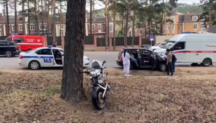 В Улан-Удэ автомобилист сбил мотоциклиста 