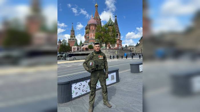 Военнослужащий из Бурятии примет участие в параде на Красной площади