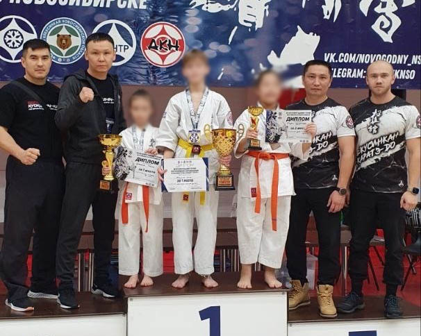 Каратисты Бурятии завоевали 3 медали в Новосибирске