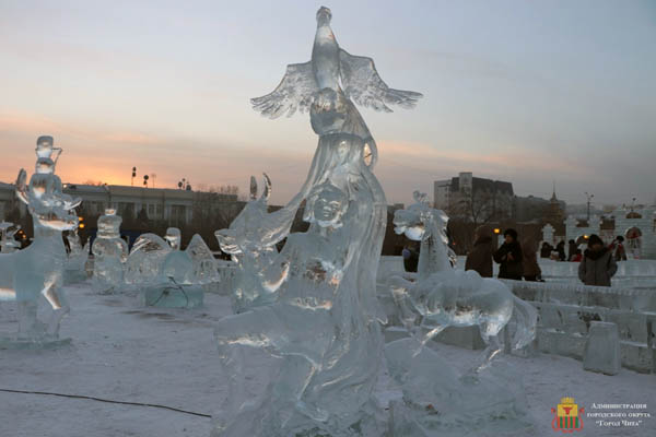 В Чите определили лучшие ледяные скульптуры