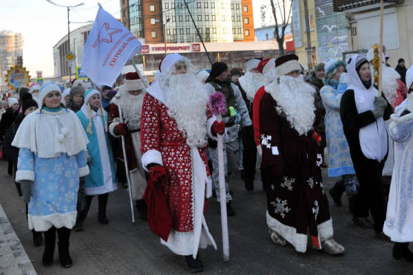 Деды Морозы и Снегурочки соберутся в Ангарске на парад