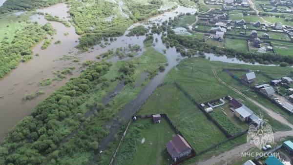 В Бурятии подтопленное село освобождается от воды