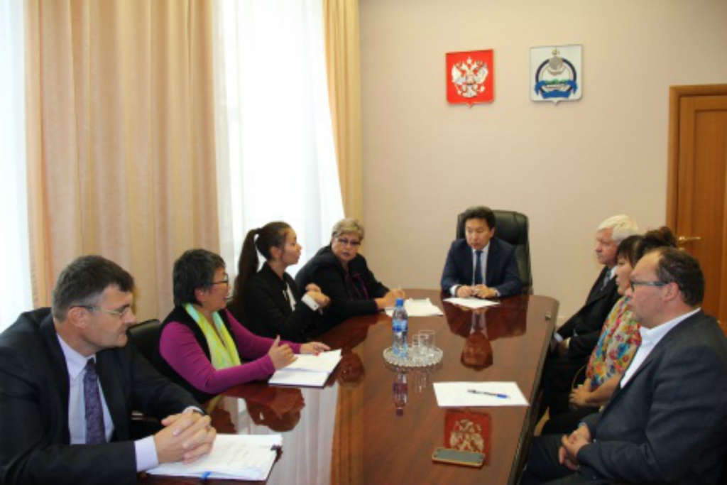 Владимир Матханов встретился с президентом всероссийского общества глухих 
