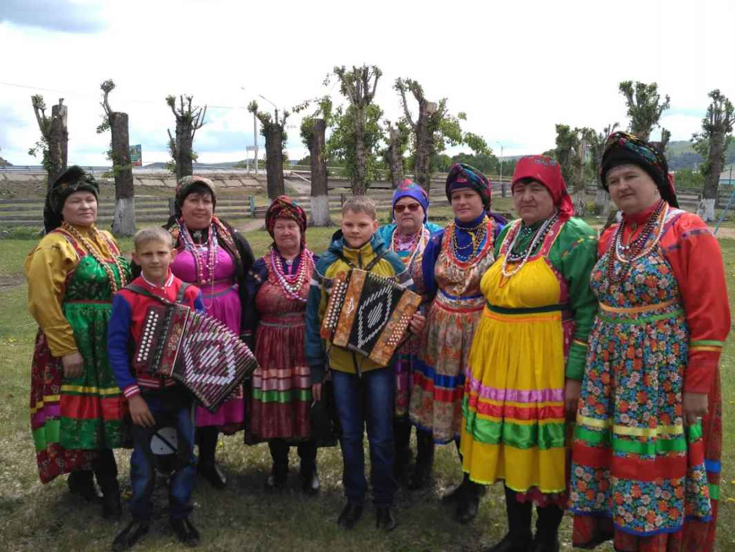 Погода в бичуре. С Бичура Республика Бурятия. Деревня Бичура в Бурятии. Бичура Бурятия достопримечательности. Церкви в с Бичура Бурятия.