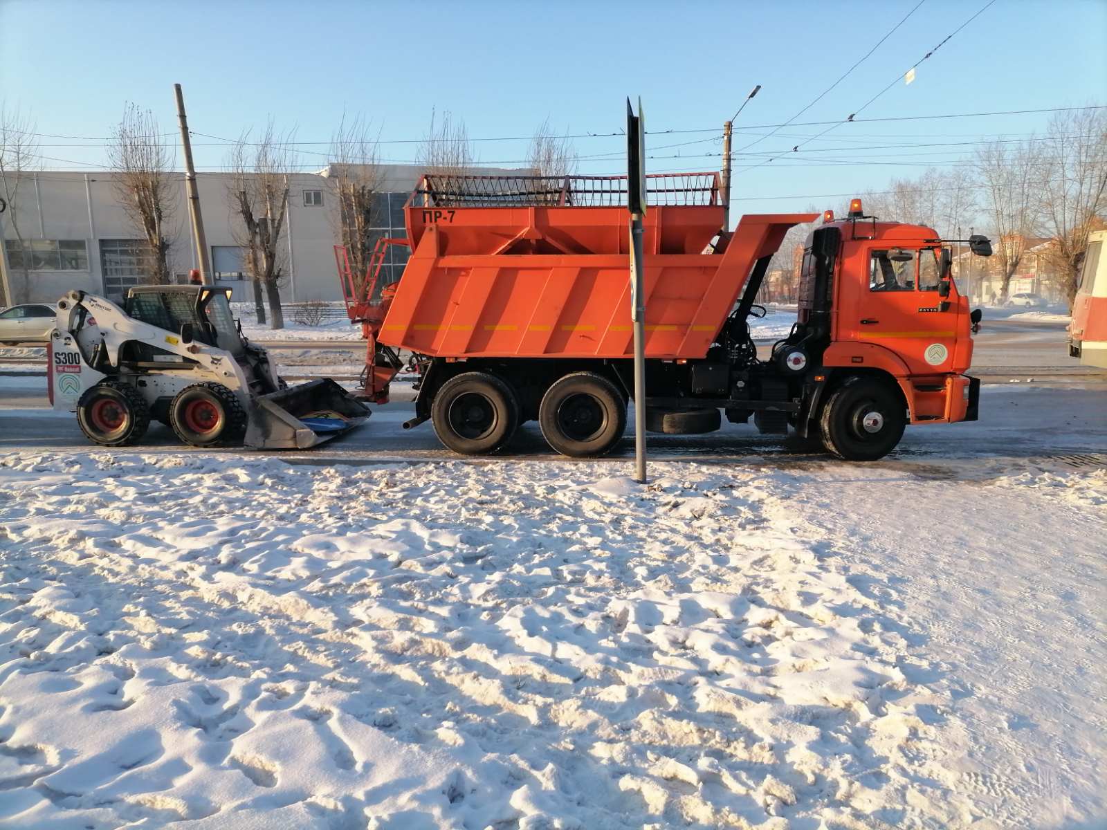 В Улан-Удэ затопило автомобильную дорогу | 05.01.2022 | Новости Улан-Удэ -  БезФормата