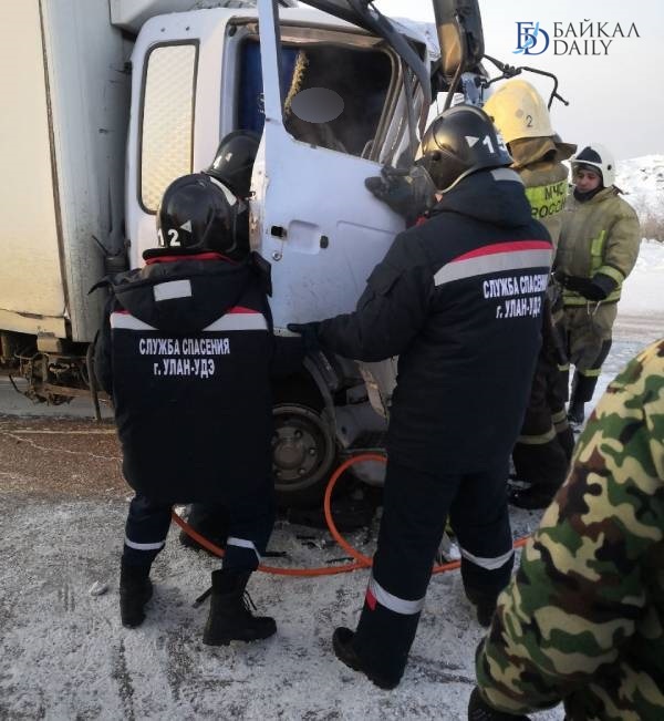 Дейли бурятия новости бурятии на сегодня. Авария Республика Бурятия. ДТП Улан-Удэ сегодня стеклозавод.