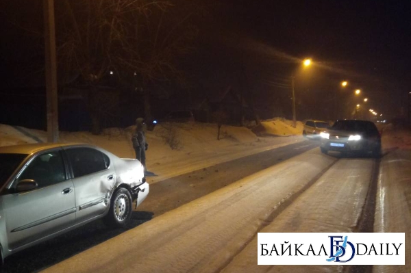 В Улан-Удэ произошло ДТП из-за неубранного снега