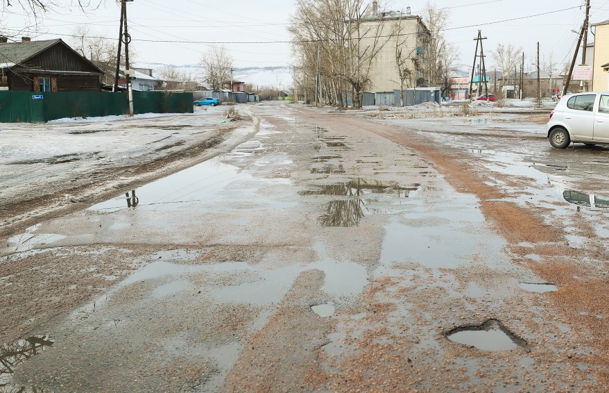 Ремонт дороги улан удэ. Улан-Удэ дороги. Ремонт дороги в Улан-Удэ. Улан-Удэ ДСУ Матросова. Дорога жизни Улан-Удэ.